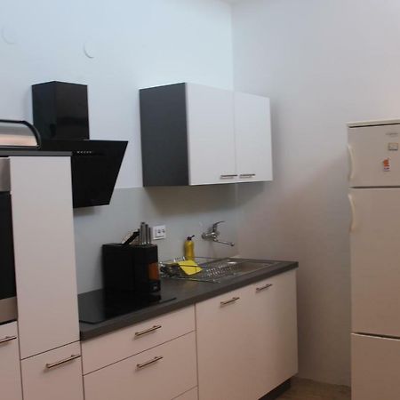 Apartman Koralj Lägenhet Pula Exteriör bild